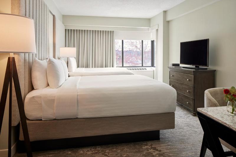 Capitol Hill Hotel - image 11