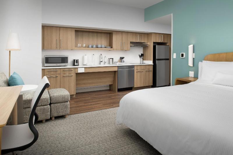 King Studio with Sofa Bed and City View image 2