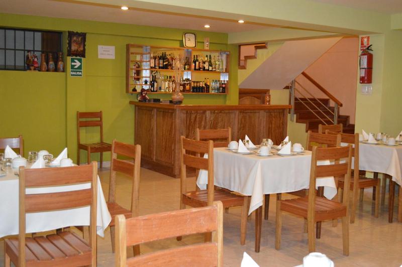Florida del Inca Hotel - image 4