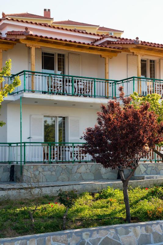 Studio with Sea View (2 Adults) - Ground Floor image 2