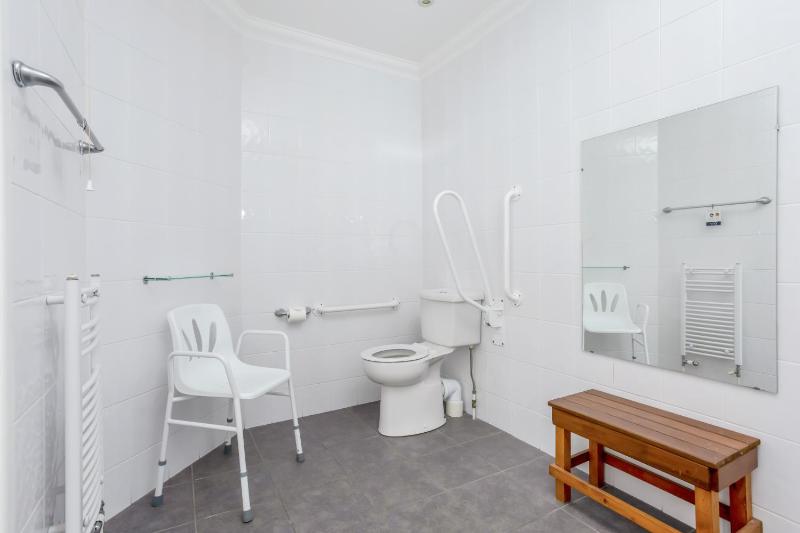 Family Room - Disability Access image 2
