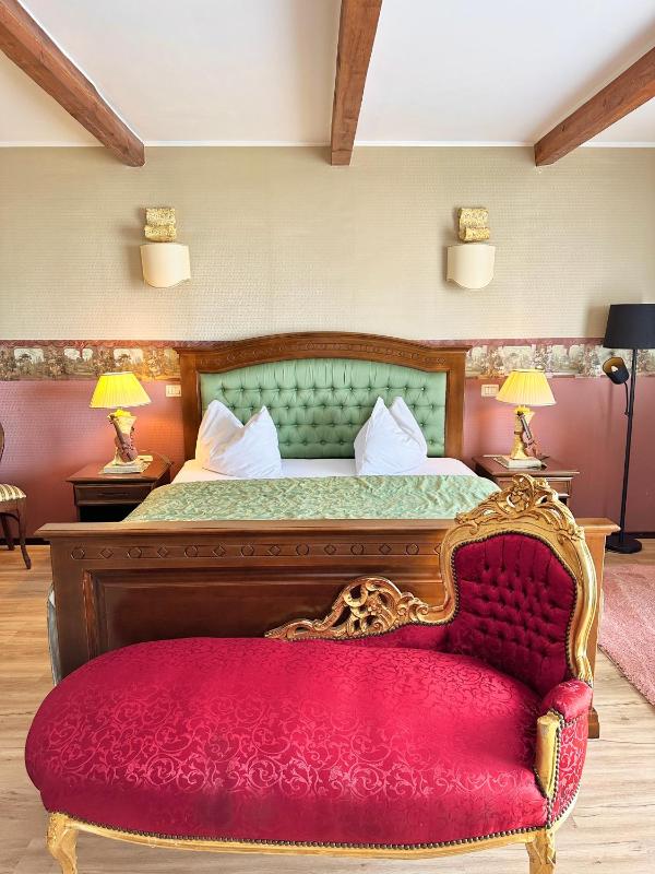 Superior Double Room image 1