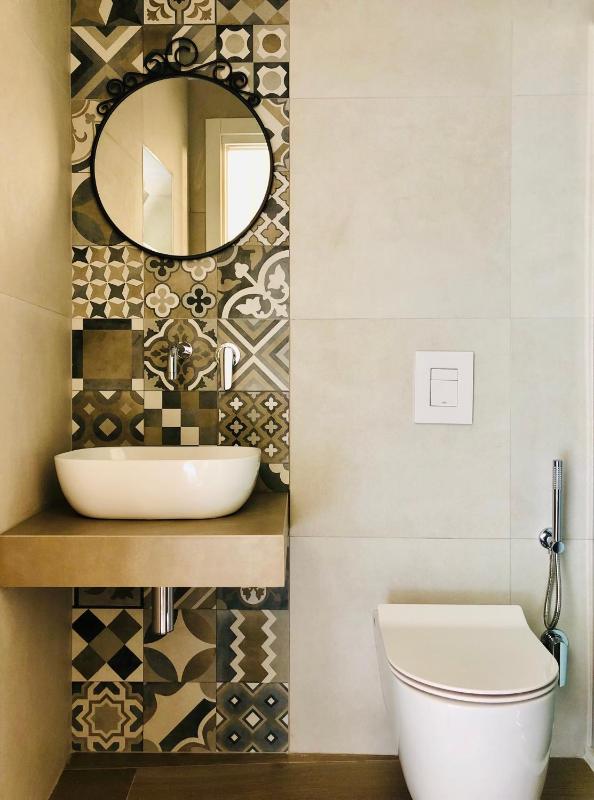 Double Room with Private Bathroom image 4