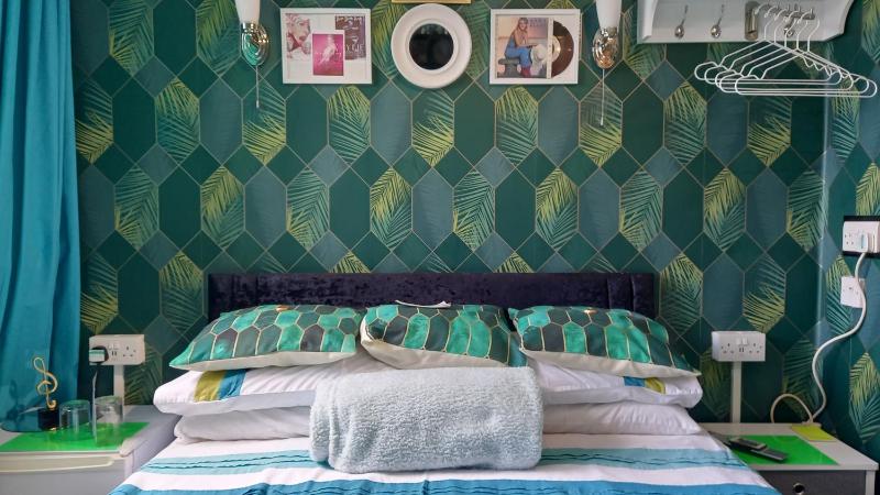 Double Room with Private Bathroom image 1