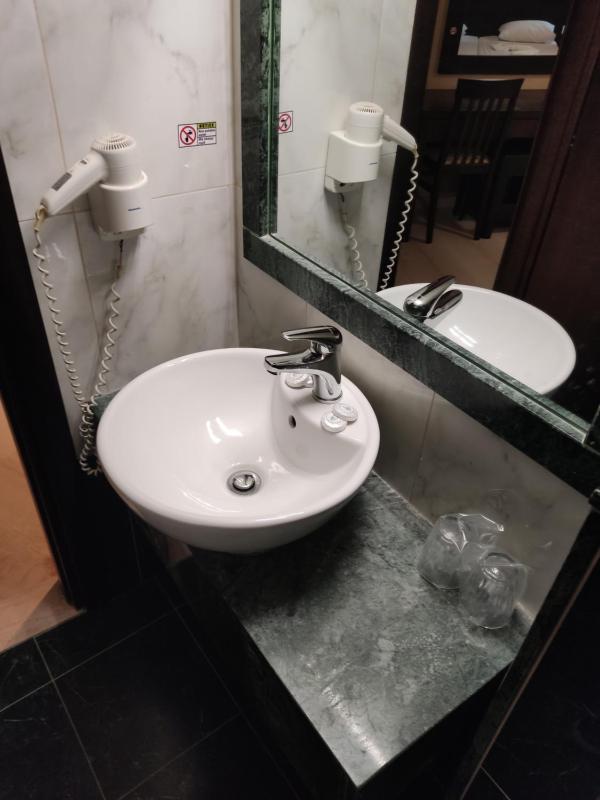 Single Room image 1