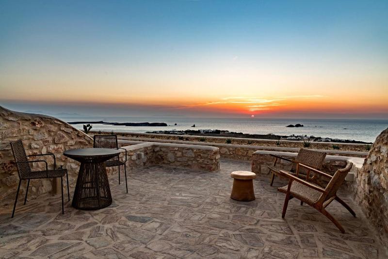 Mythic Paros  Adults Only - image 2