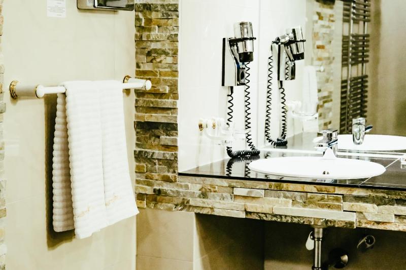 Junior Suite image 3