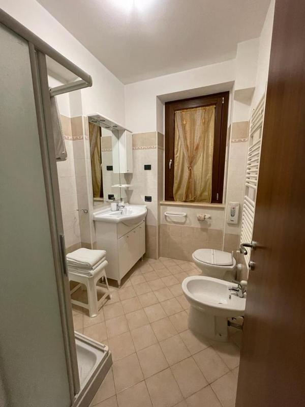 Triple Room image 2