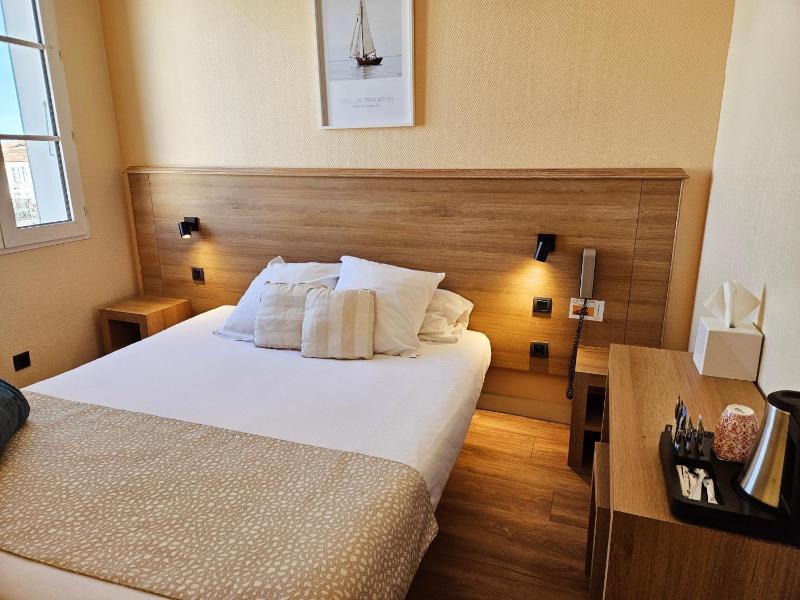 Double Room - Harbour image 3