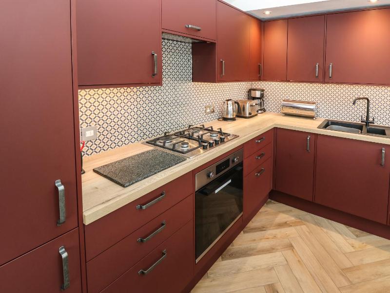 Meadowside - image 7