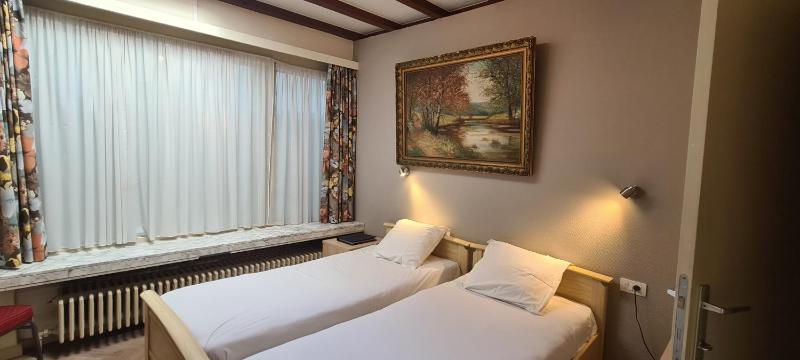 Single Room image 1