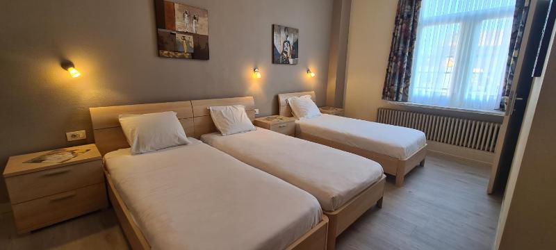 Triple Room image 1