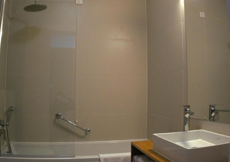 Economy Double Room image 1