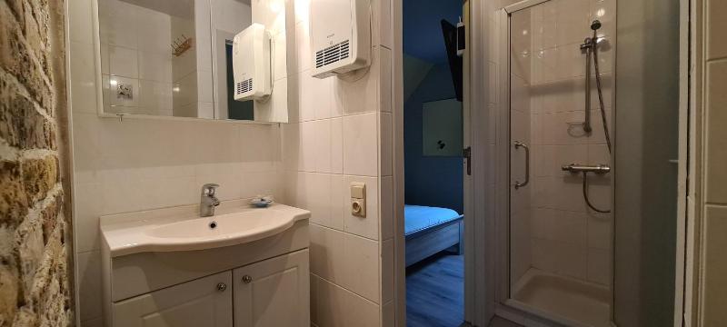 Quadruple Room image 4