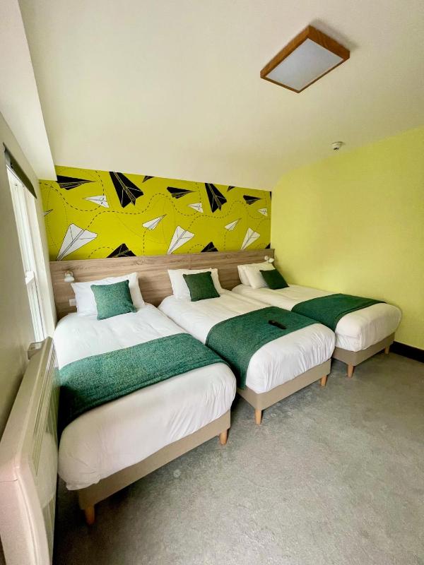 Triple Room image 1