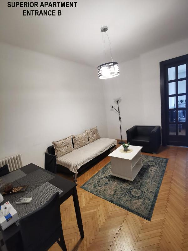 Superior Apartment image 3