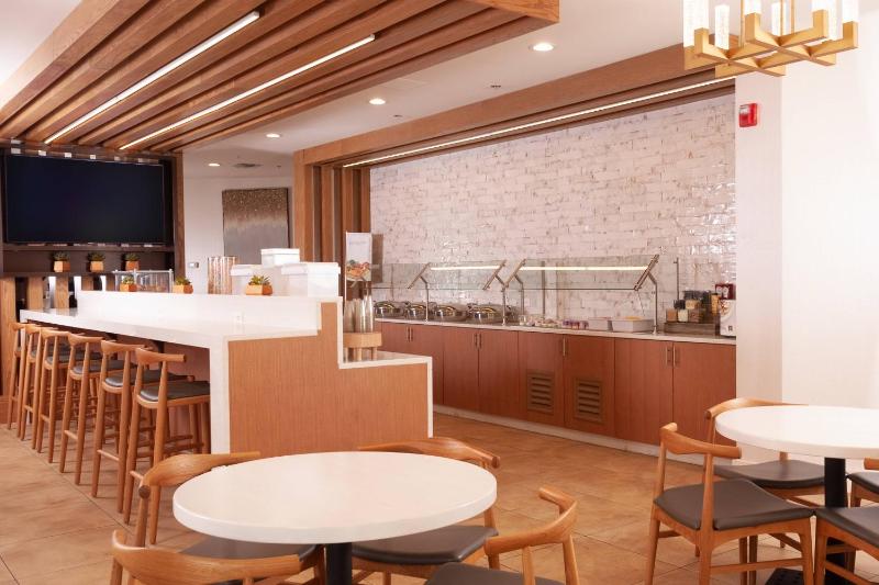 Residence Inn by Marriott Charleston Riverview - image 15