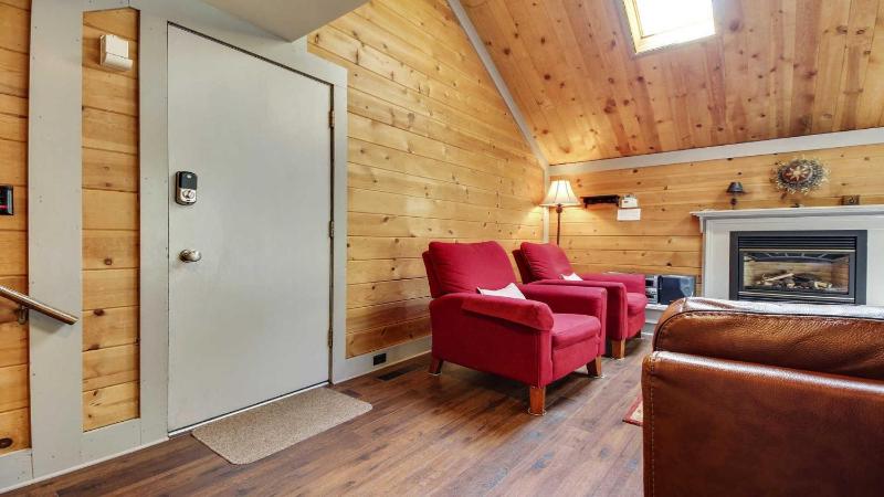 Pole House 04 - image 9