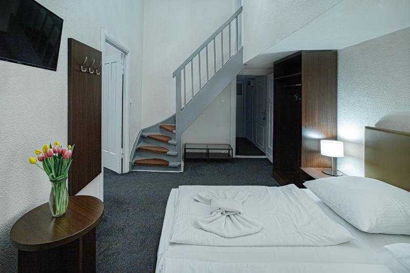 Three-Bedroom Apartment image 3