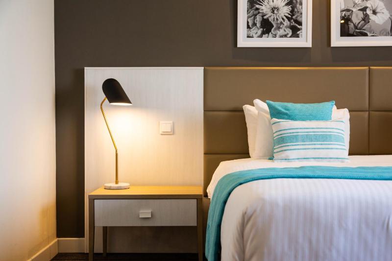 Superior Double or Twin Room with Garden View image 3