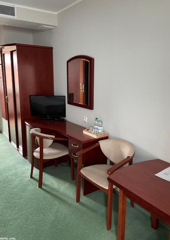 Hotel Lival - image 8