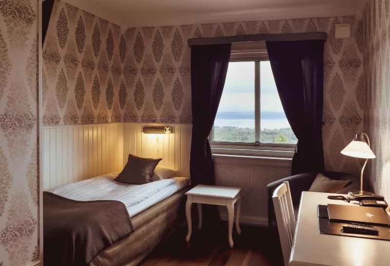 Standard Single Room image 1