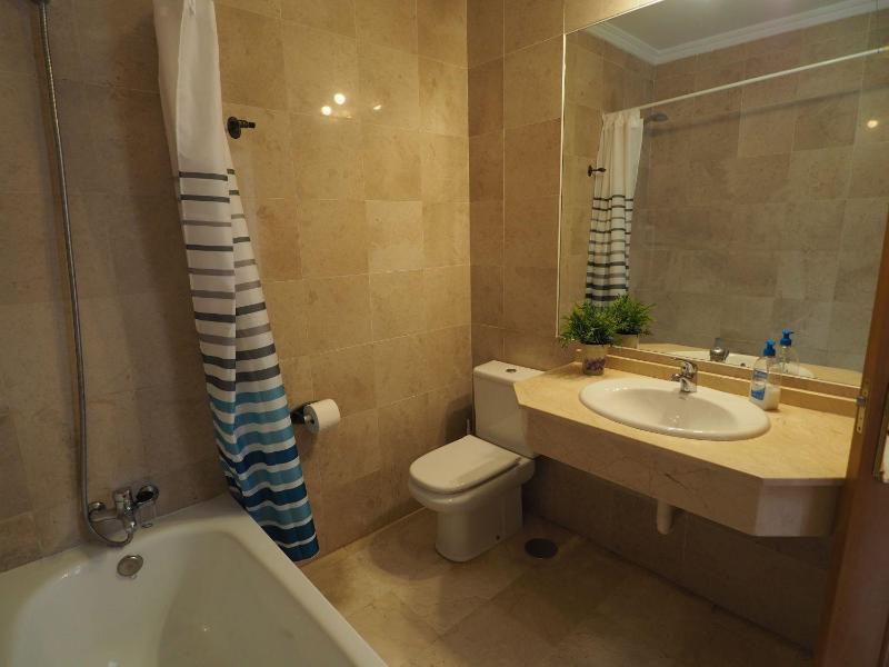 Nerja Paradise Rentals - Villa Victoria - image 6