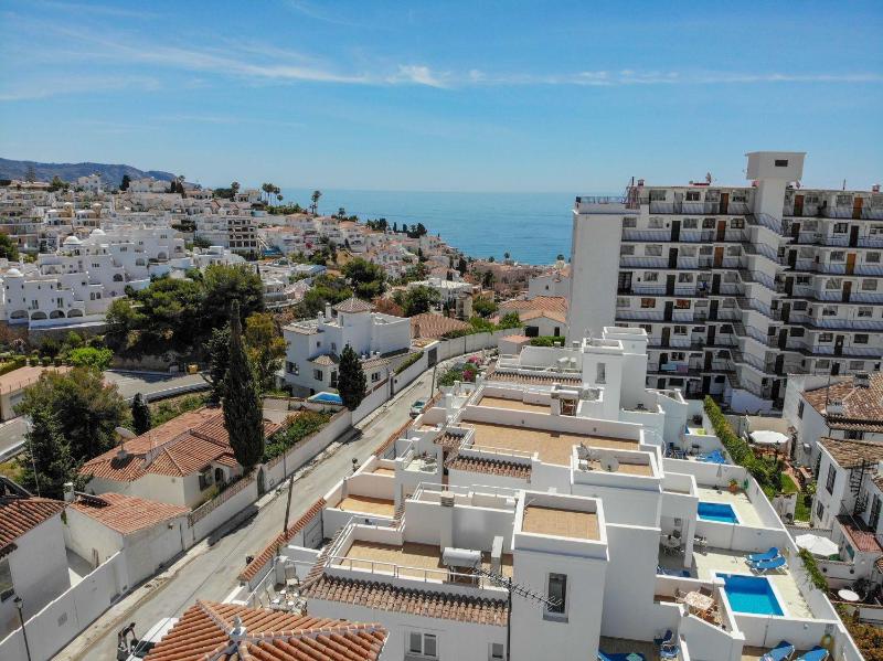 Nerja Paradise Rentals - Villa Jade - image 26