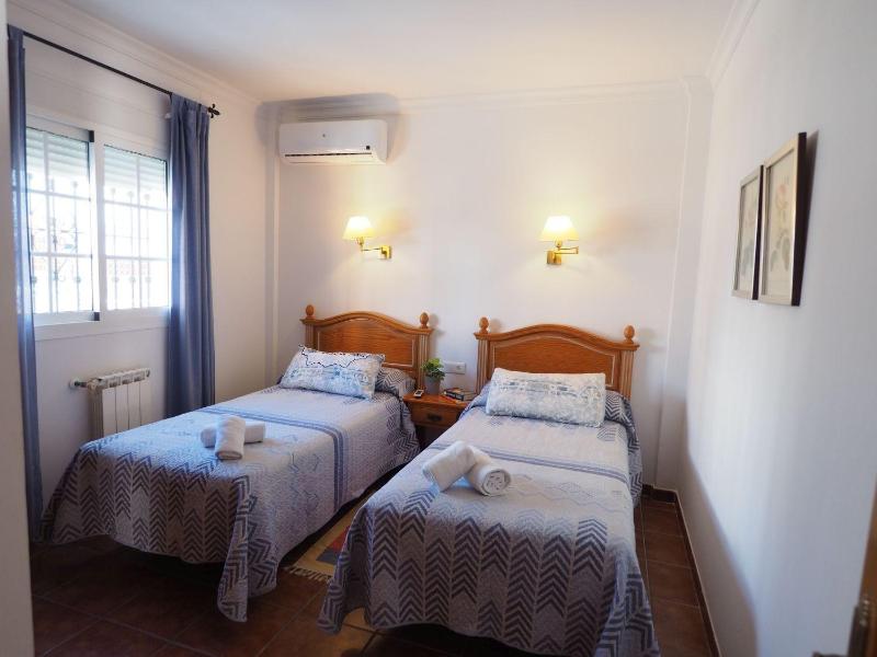 Nerja Paradise Rentals - Villa Jazmines - image 20