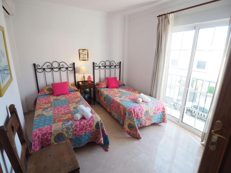 Nerja Paradise Rentals - Villa Las Palomas - image 26