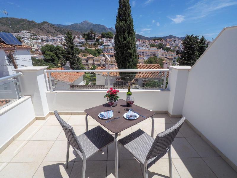 Nerja Paradise Rentals - Villa Perla - image 31