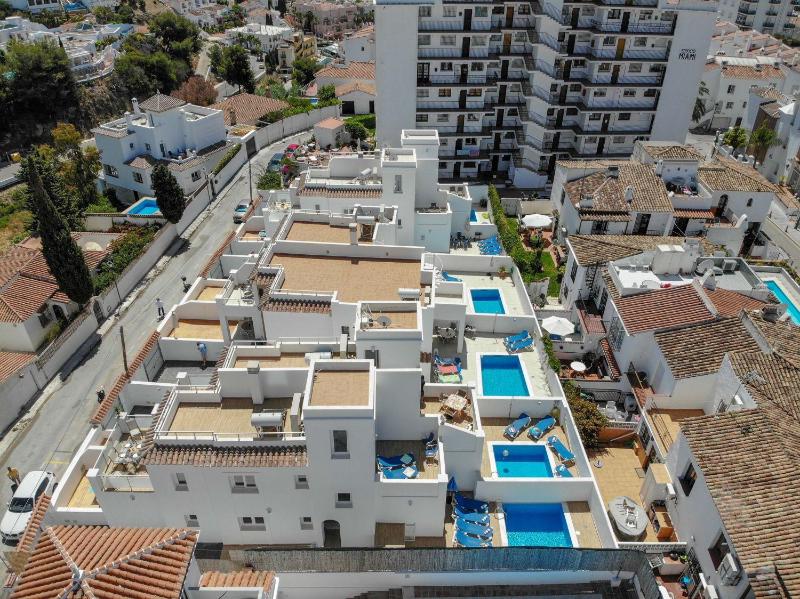 Nerja Paradise Rentals - Villa Perla - image 34
