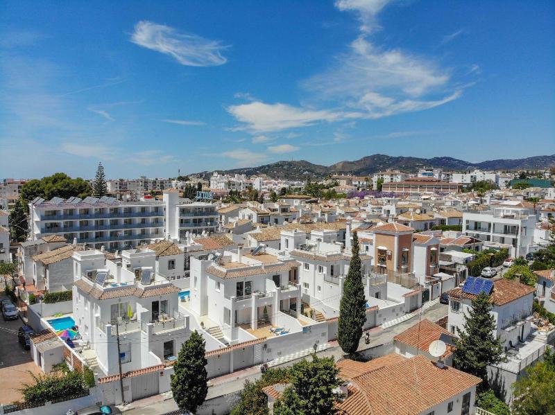 Nerja Paradise Rentals - Villa Zafiro - image 22