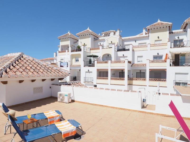 Nerja Paradise Rentals - Apt Chimenea A1E - image 16