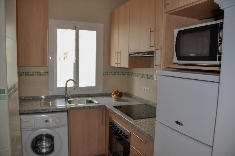 Nerja Paradise Rentals - Apt Chimenea A1E - image 28