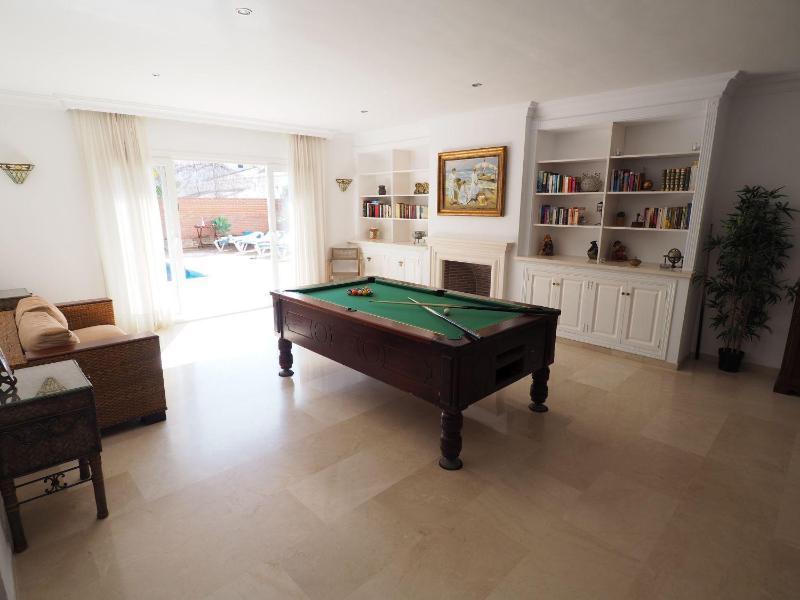 Nerja Paradise Rentals - Villa Almassora - image 7