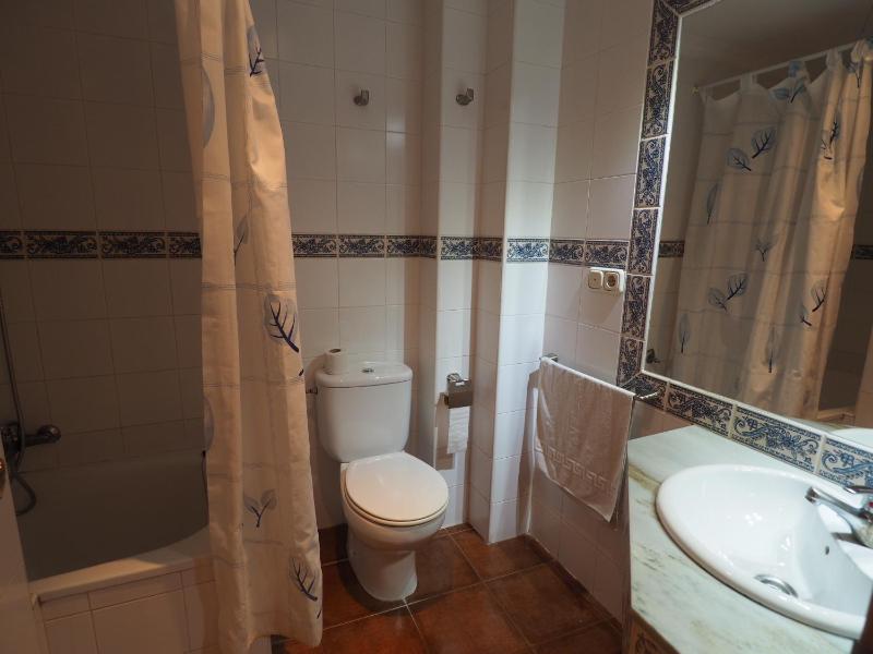 Nerja Paradise Rentals - Villa Kaisaras - image 2