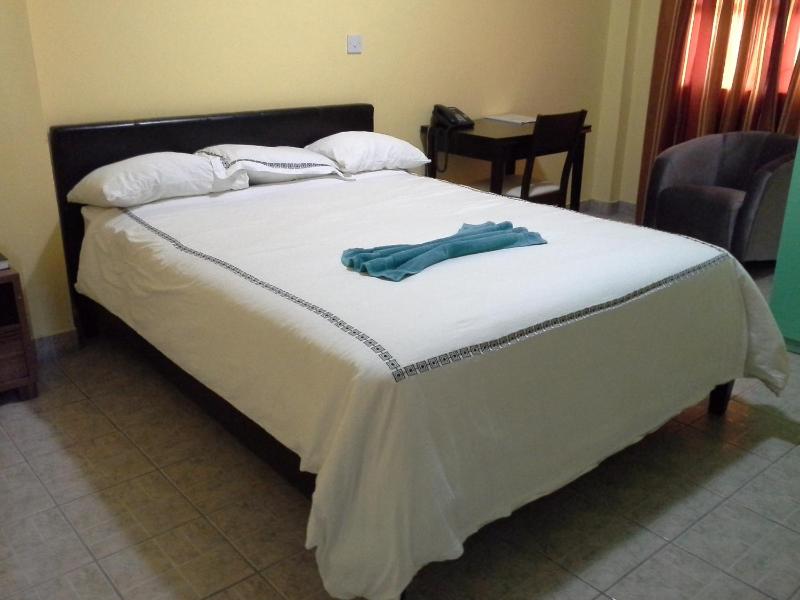 PG Quality Inn - image 16