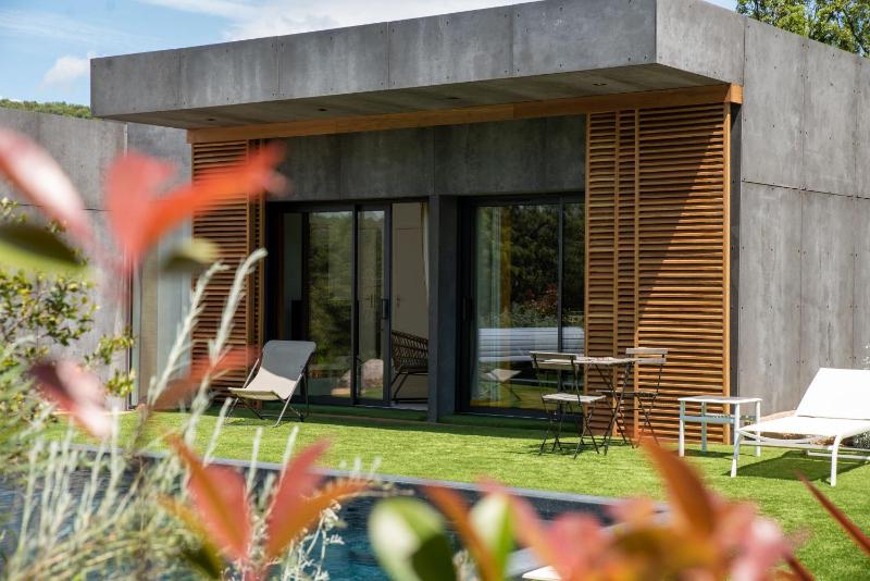 Villa with Private Pool image 1