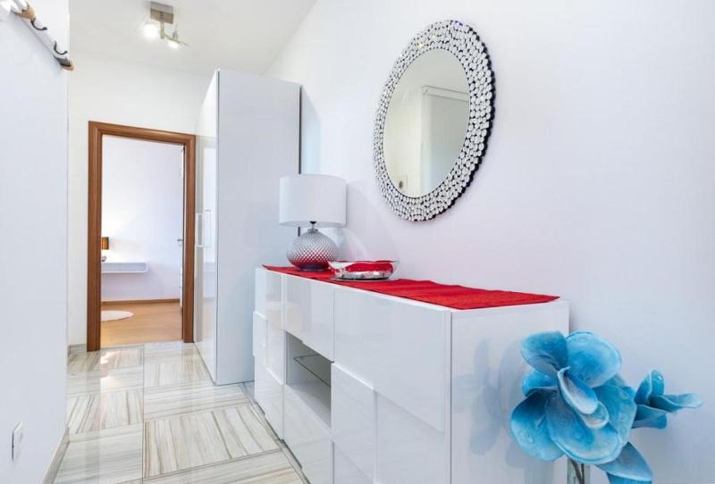 Apartment in Split near Beach with balcony air conditioning WiFi 5141-1 - image 7