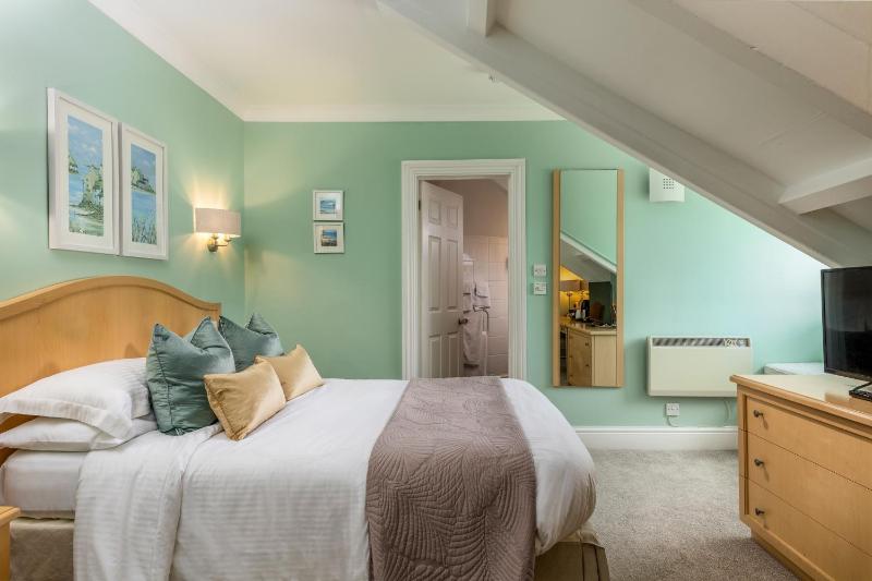 Double Room with Sea View image 1
