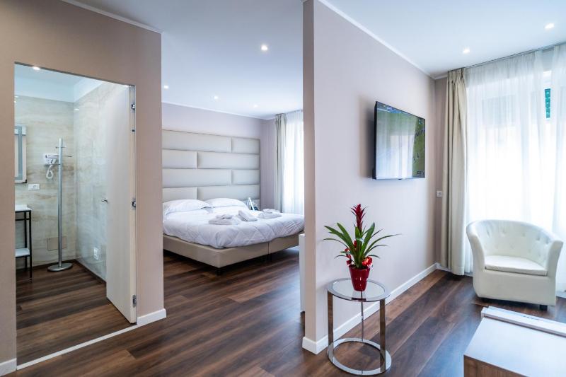 Executive Junior Suite image 2