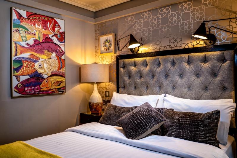 Double Room image 1