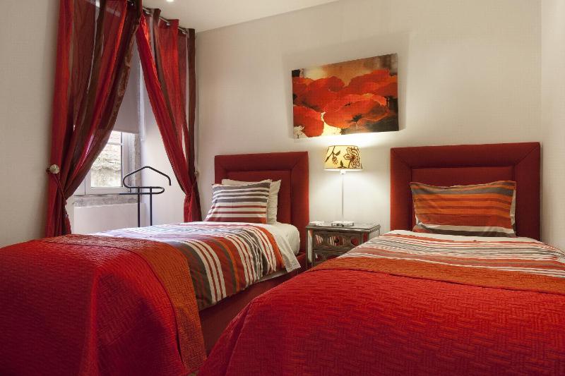 Two-Bedroom Apartment image 3