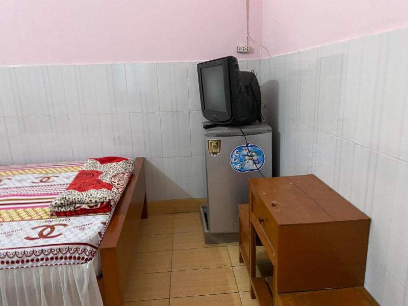 Nhà nghỉ Khải Hoàn Môn - image 2