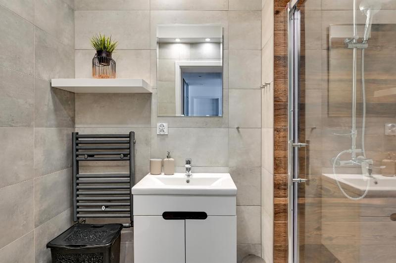 Superior Apartment image 2