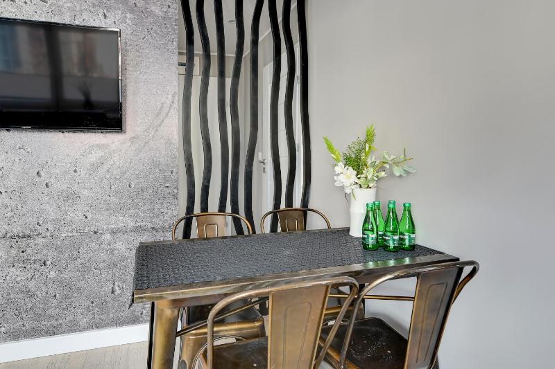 Superior Apartment image 1