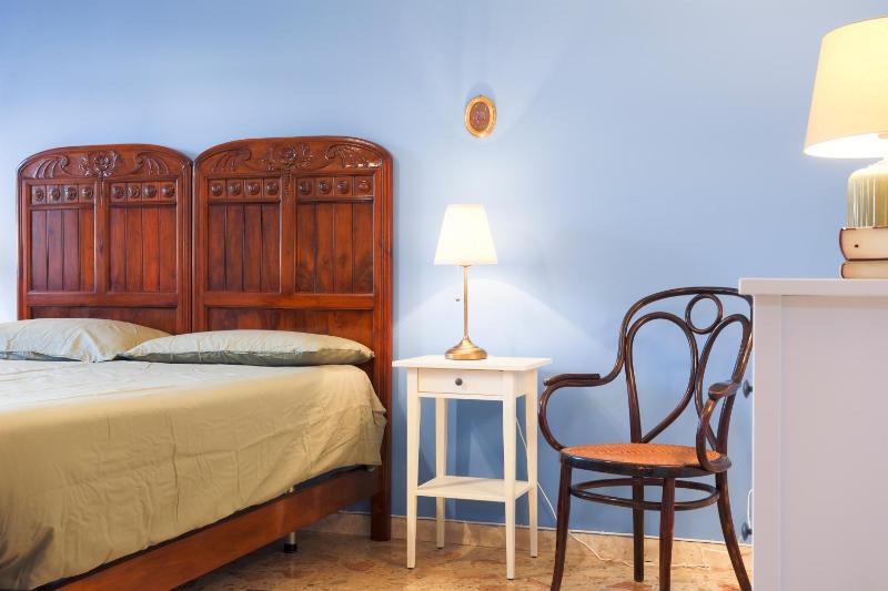 GuestHost - Casa Vita Roomy Apartment - image 25