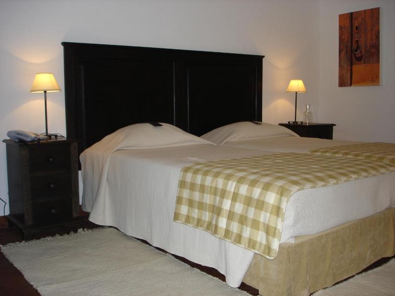 Double Room image 1