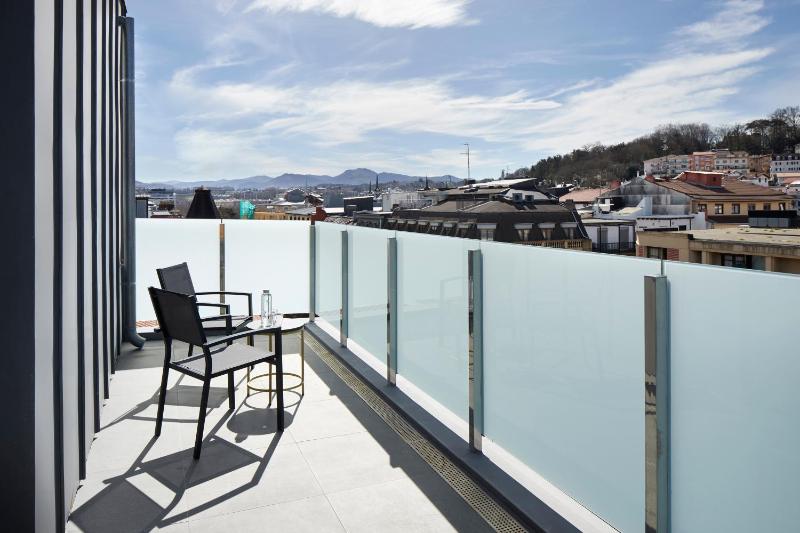HOTEL ARRiZUL CATEDRAL 3 SUP - image 11